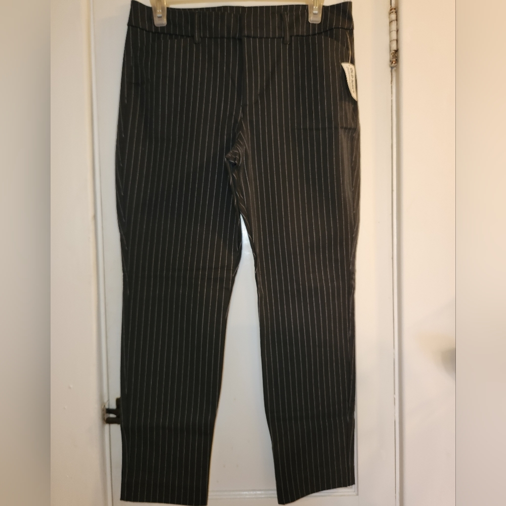 Old navy high rise pixie pants